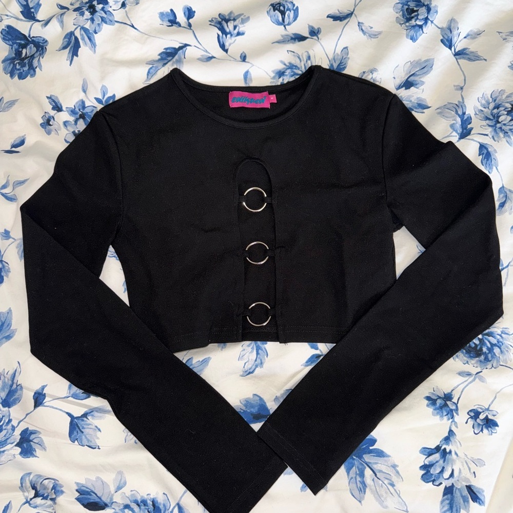 Edikted Patricia Open-Ring Top Long Sleeve Top S NWOT - Picture 3 of 5